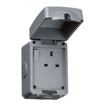 Outdoor Weatherproof Switches & Sockets and Accessories | The