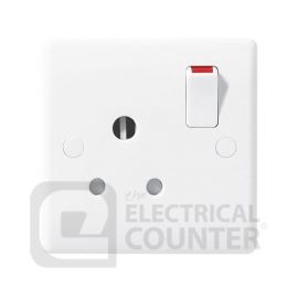 BG Electrical 899 Moulded White Round Edge 1 Gang 15A Switched Round Pin Socket
