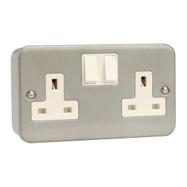 Click CL036 Essentials Metal Clad 2 Gang 13A 2 Pole Switched Socket Outlet