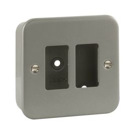 Click CL20402 Essentials Metal Clad 2 Gang GridPro Frontplate and Back Box