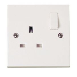 Click PRW035 Polar White 1 Gang 13A 2 Pole Switched Socket image