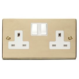 Click VPBR036WH Deco Polished Brass Square Edge 2 Gang 13A 2 Pole Switched Socket - White Insert image