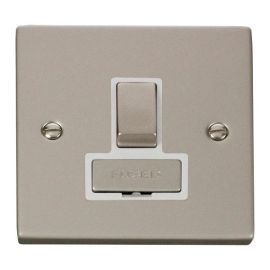 Click VPPN751WH Deco Pearl Nickel Ingot 13A Switched Fused Spur Unit - White Insert image