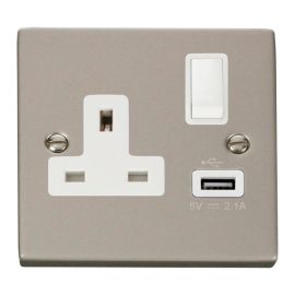 Click VPPN771WH Deco Pearl Nickel 1 Gang 13A 1x USB-A 2.1A Switched Socket - White Insert image