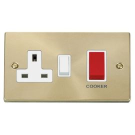 Click VPSB204WH Deco Satin Brass 45A Cooker Switch Unit with 13A 2 Pole Switched Socket - White Insert image