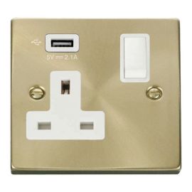 Click VPSB771UWH Deco Satin Brass 1 Gang 13A 1x USB-A 2.1A Switched Socket - White Insert