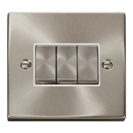 Click VPSC413WH Deco Satin Chrome Ingot 3 Gang 10AX 2 Way Plate Switch - White Insert image