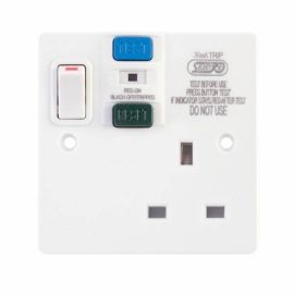 Selectric SPL-2 Square White 1 Gang 13A 2 Pole Passive or Latching RCD Switched Socket image