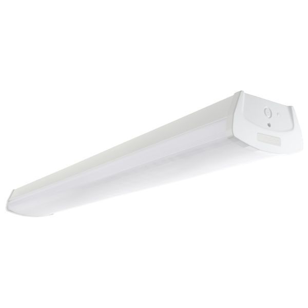 Luceco LAC12P22D40 Academy 17W 2200lm 4000K 1260mm Dimmable LED Batten Light