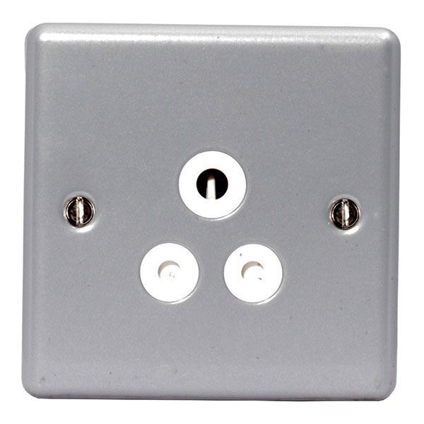 BG MC529 Metal Clad 1 Gang 5A Unswitched Round Pin Socket