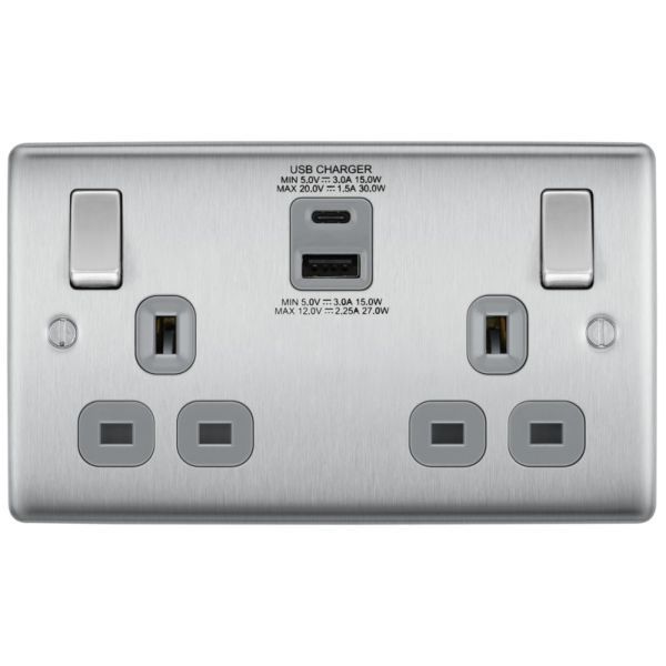 USB Electrical Double Wall Socket Brushed Steel With White Inserts BRITISH 3.1A 