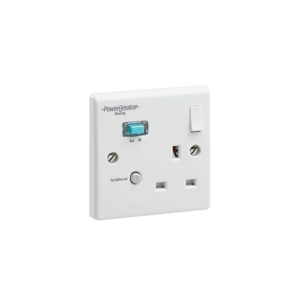 GreenBrook K21WPAAN-C White 1 Gang 30A 10mA Non-Latching Type RCD Switched Socket