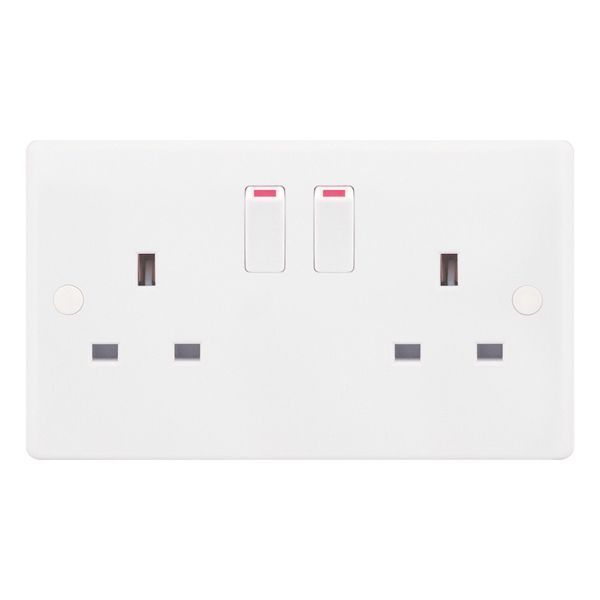 Selectric SSL524 Smooth White 2 Gang 13A 2 Pole Switched Socket