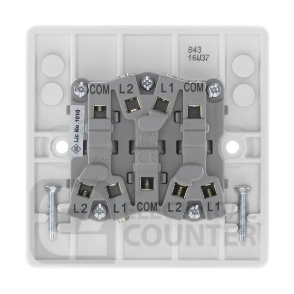 BG Electrical 843 Moulded White Round Edge 3 Gang 20A 16AX 2 Way Plate Switch