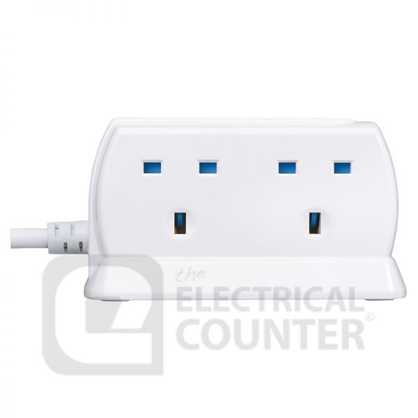 Masterplug SRGDSU42PW White 4 Socket 13A 2x USB-A 3.1A 2m Surge-Protected Extension Lead